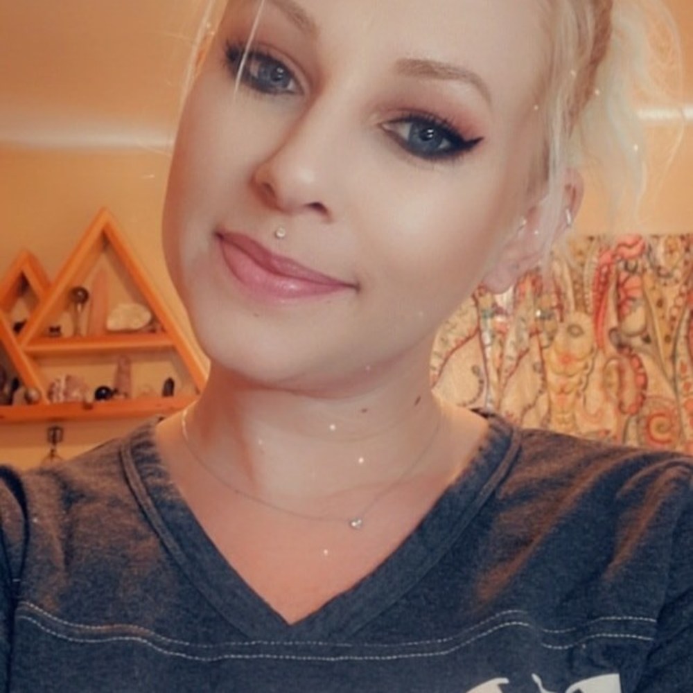 Meet your Posher, Kaitlin